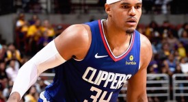 篮网裁撤发展联盟助攻王，新星加盟勇士二队挑战未来